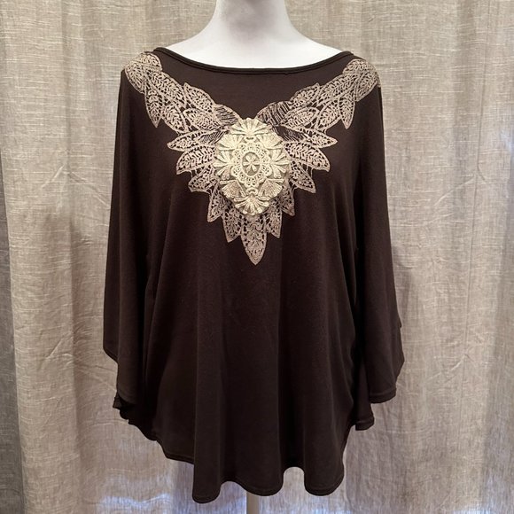 NWT Bay Studio Embroidered Brown Batwing Sleeve Poncho-Style Top Petite Medium - Picture 6 of 14